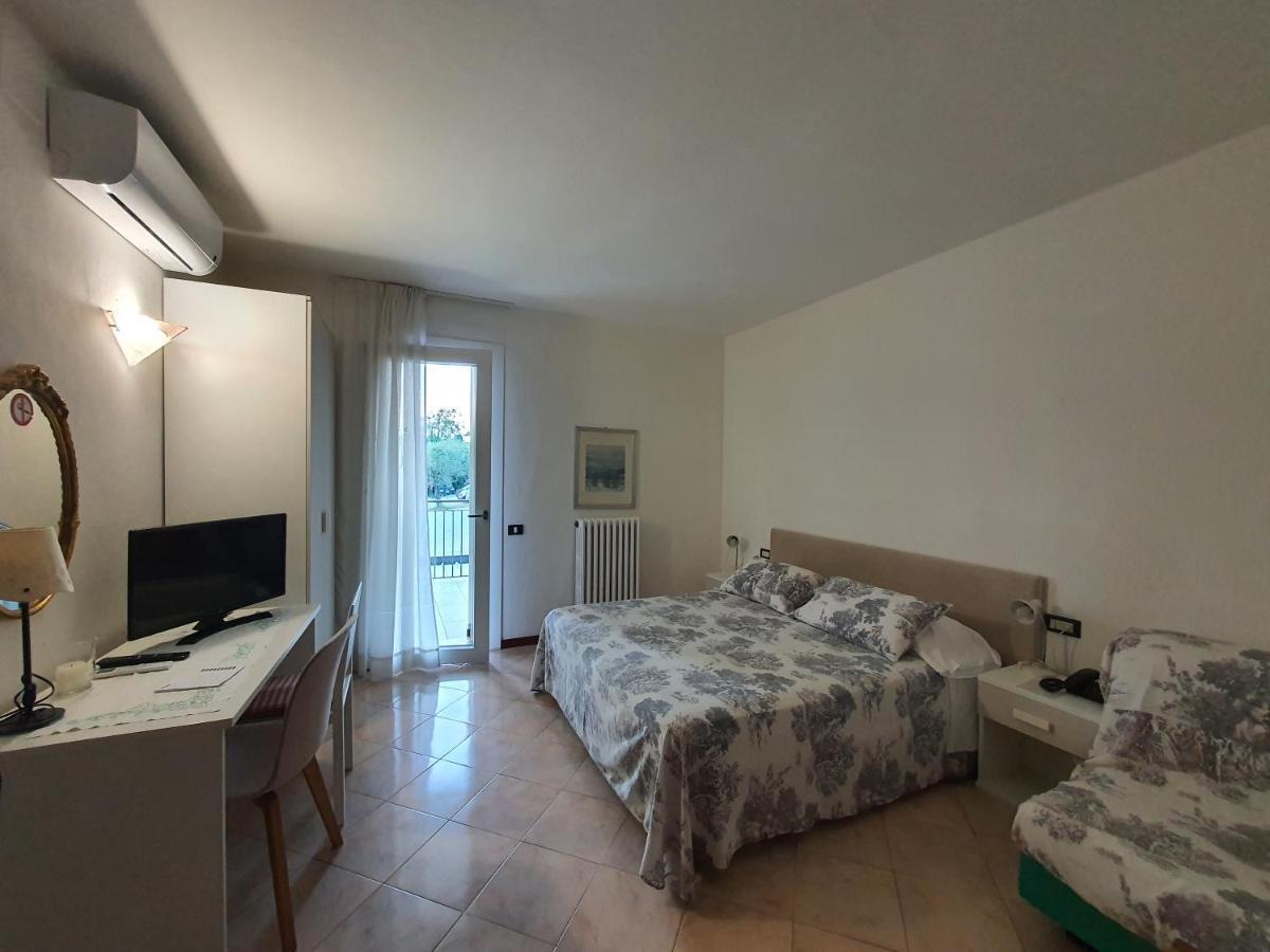 Albergo Campagnola Lazise Exterior photo
